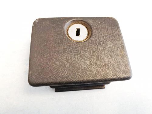 Used Glove box Glove box OPEL VECTRA C (Z02) 2.0 DTI 16V (F69) (101 hp) 35637617 35637617
