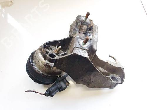 Used Engine mount Engine mount SKODA SUPERB I (3U4) 2.5 TDI (155 hp) 33490257 33490257