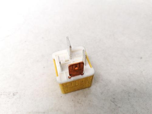 electronic-sensor-volvo-v70-i-875-876-1995-1996-1997-1998-1999-2000-33068318 main image