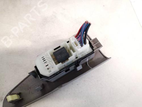 Switch TOYOTA COROLLA Verso (_E12_) 2.0 D-4D (CDE120_, CDE120R) | BP32918051I30 - Image 3