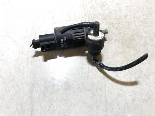 Used Washer pump Washer pump VW POLO (6N2) 1.4 TDI (75 hp) 35854429 35854429