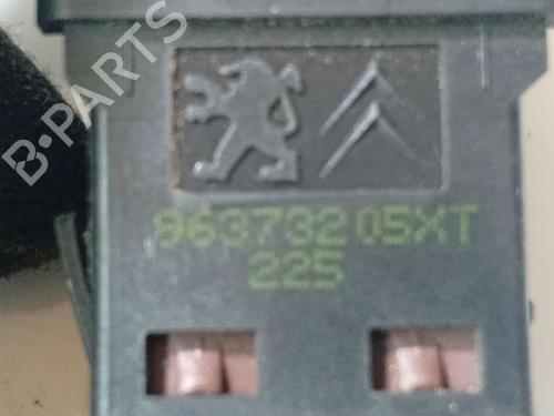 Switch PEUGEOT 407 (6D_) 2.0 (6DRFNB, 6DRFNE) | BP32535977I30