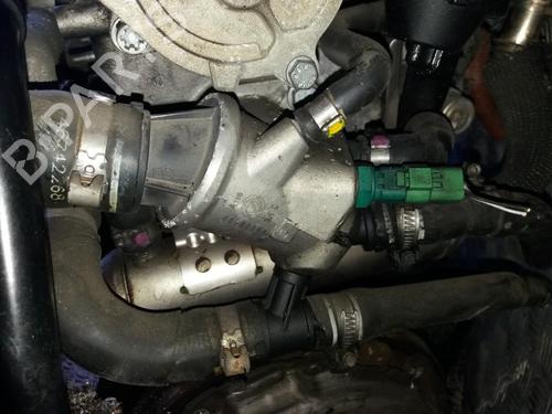 Used Thermostat housing Thermostat housing ALFA ROMEO 147 (937_) 1.9 JTD (937AXD1A, 937BXD1A) (110 hp) 35676626 35676626