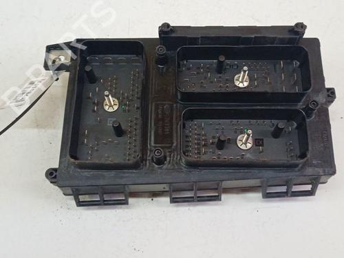 Used Fuse box Fuse box OPEL ASTRA H (A04) 1.7 CDTI (L48) (100 hp) 32535584 32535584