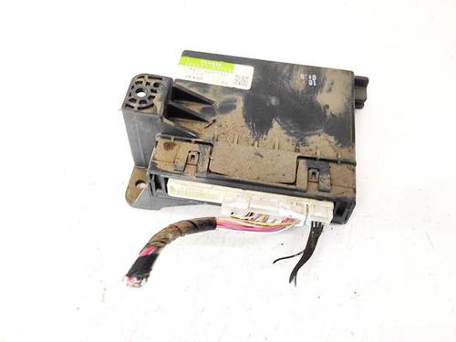 Used Electronic module Electronic module TOYOTA YARIS (_P9_) 1.4 D-4D (NLP90_, NLP90R) (90 hp) 32948676 32948676