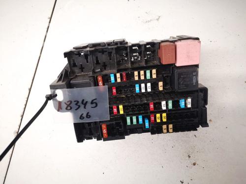 Used Fuse box Fuse box RENAULT LAGUNA III (BT0/1) 2.0 16V Turbo (170 hp) 32914833 32914833