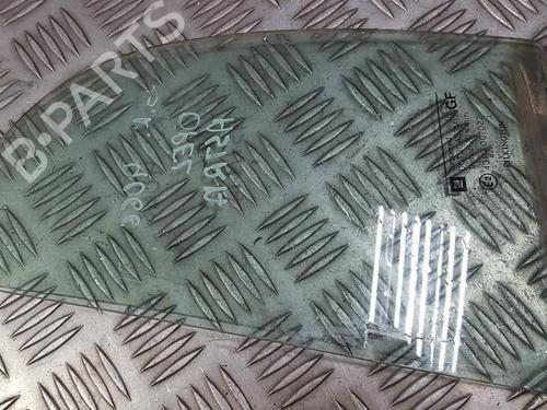 Panel rude bagtil venstre Panel rude bagtil venstre 35691999 35691999