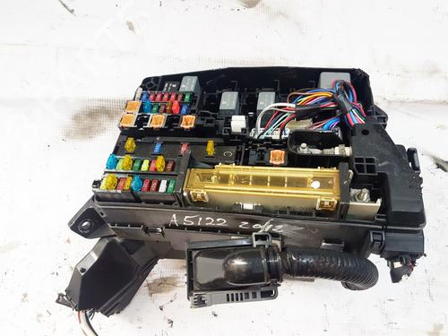 Used Fuse box Fuse box 33523628 33523628