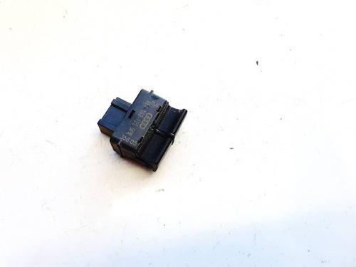 Switch AUDI A4 B7 (8EC) 1.9 TDI | BP38715982I30 - Image 3