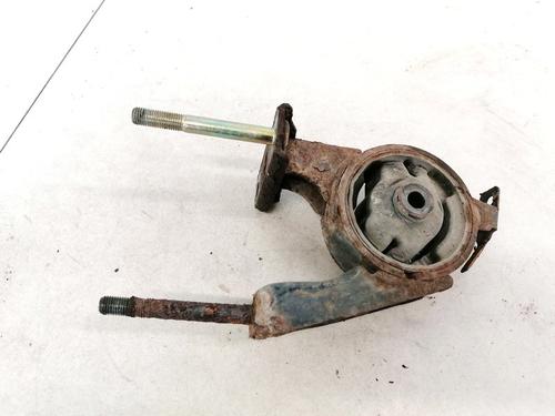 Used Engine mount Engine mount TOYOTA YARIS VERSO (_P2_) 1.3 (NCP20_, NCP22_, NCP20R, NCP22R) (86 hp) 32886512 32886512