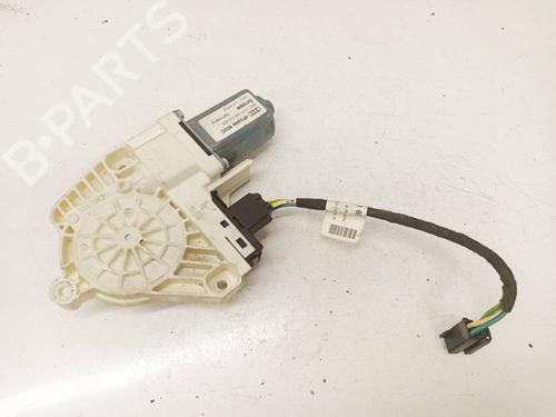 Used Right rear window motor Right rear window motor 37687070 37687070