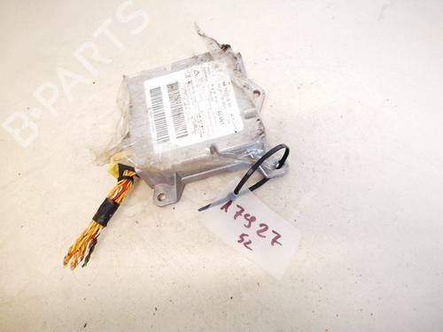 ecu-airbags-peugeot-508-i-8d_-2010-2011-2012-2013-2014-2015-2016-2017-2018-32914305 main image