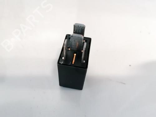 Electronic sensor FORD MONDEO III (B5Y) 2.0 TDCi | BP33087341M84 - Image 3
