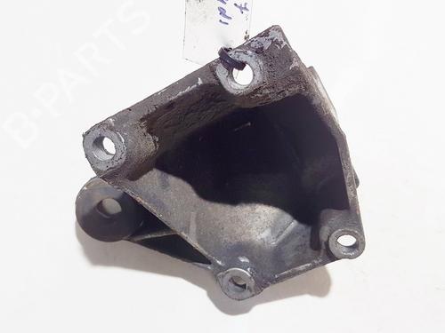 Støtte Støtte AUDI A6 C4 Avant (4A5) 2.5 TDI (116 hp) 33098621 33098621