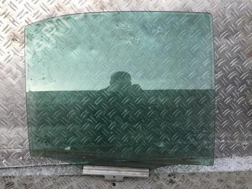 Used Rear right door window Rear right door window 35657667 35657667