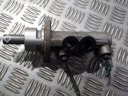 Used Brake master cylinder Brake master cylinder 35697636 35697636