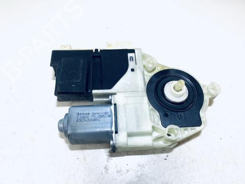 Used Right front window motor Right front window motor 35596880 35596880