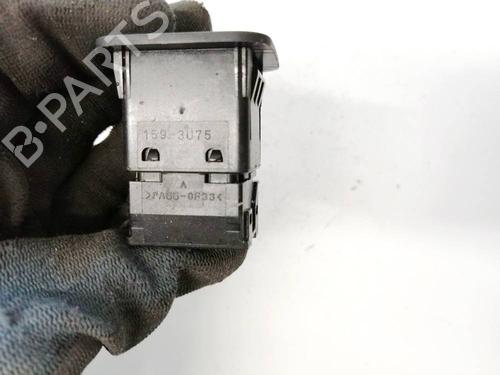 Switch TOYOTA YARIS (_P9_) 1.4 D-4D (NLP90_, NLP90R) | BP32951707I30 - Image 3