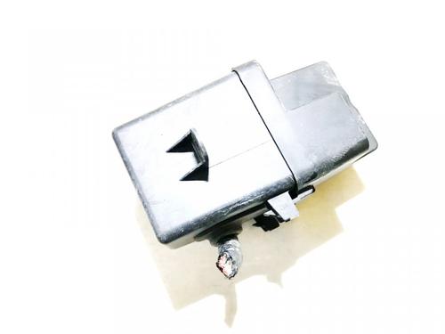 Fuse box AUDI TT (8N3) 1.8 T | BP33061229E1 - Image 2