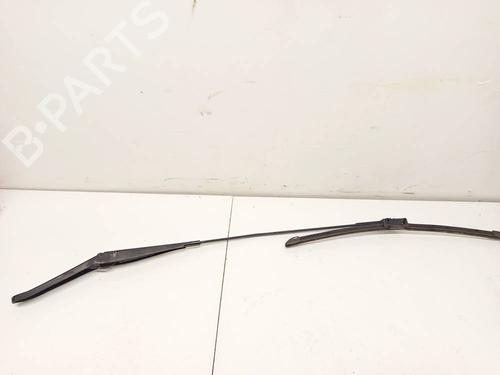 front-windshield-wiper-arm-ford-focus-ii-da_-hcp-dp-2004-2005-2006-2007-2008-2009-2010-2011-2012-2013-32542568 main image