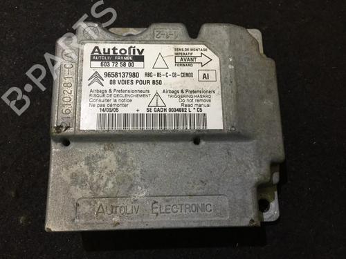 ecu-airbags-citroen-c4-i-lc_-2004-2005-2006-2007-2008-2009-2010-2011-2012-2013-2014-33483383 main image