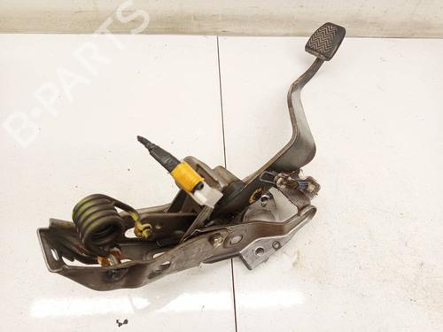 Pedal Pedal TOYOTA RAV 4 III (_A3_) 2.2 D (ALA35_) (150 hp) 36685340 36685340