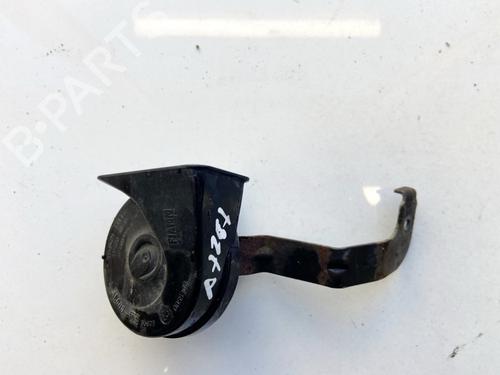 Used Horn Horn VOLVO V50 (545) 2.0 D (136 hp) 35492397 35492397