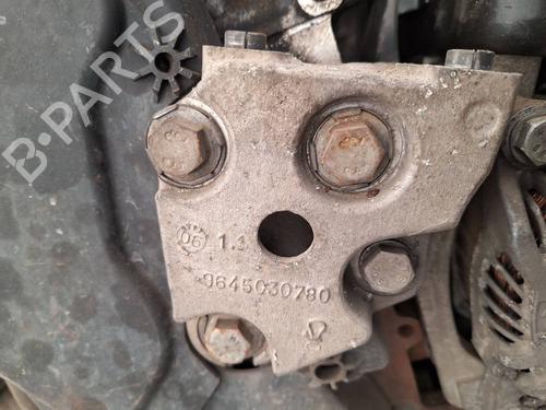 Used Support Support PEUGEOT 407 (6D_) 2.0 HDi 135 (6DRHRH, 6DRHRE, 6DRHRG, 6DRHRJ) (136 hp) 32592874 32592874