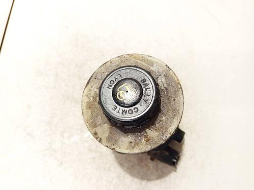 Used Power steering reservoir Power steering reservoir 34914261 34914261