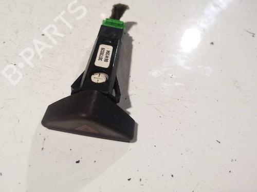 Used Warning switch Warning switch RENAULT TRUCKS MESSENGER Platform/Chassis B 120.55 (FN60F5) (116 hp) 34973063 34973063