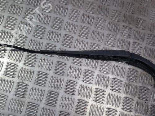 front-windshield-wiper-arm-mazda-2-de_-dh_-2007-2008-2009-2010-2011-2012-2013-2014-2015-33493442 main image
