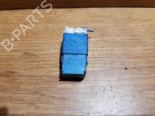 other-nissan-primera-hatchback-p12-2002-33481870 main image