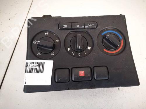 Used Climate control Climate control 35154822 35154822
