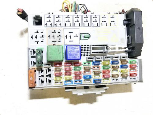 Used Fuse box Fuse box OPEL ZAFIRA A MPV (T98) 2.2 DTI 16V (F75) (125 hp) 33071639 33071639