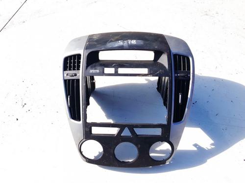 Used Air vent CHEVROLET CAPTIVA (C100, C140) 2.0 D 4WD (150 hp) 33065324