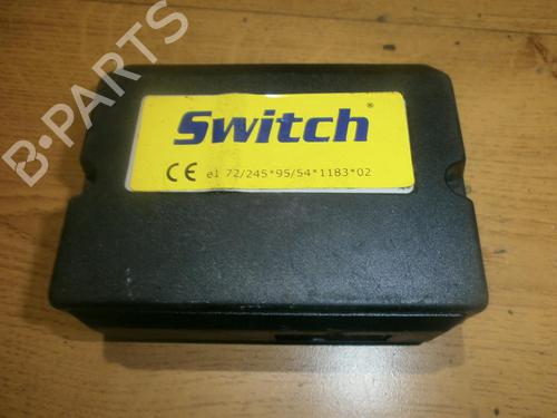 Used Electronic module Electronic module VW GOLF III (1H1) 1.4 (55 hp) 33484025 33484025