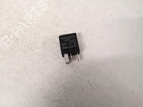 Used Electronic sensor Electronic sensor VOLVO S80 I (184) 2.4 (170 hp) 32898416 32898416