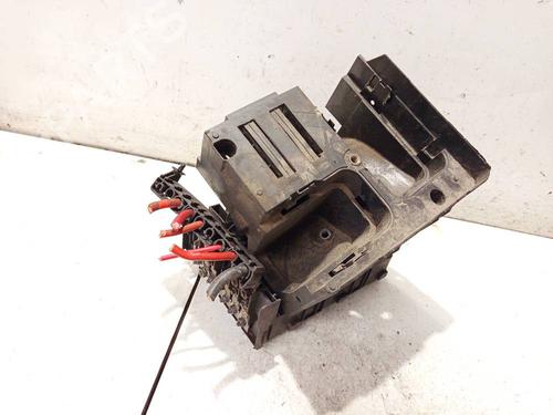 Used Fuse box Fuse box VW GOLF V (1K1) 1.6 FSI (115 hp) 32553782 32553782