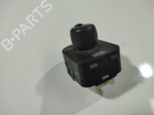 Comando specchietti Comando specchietti AUDI A6 C6 (4F2) 2.0 TDI (140 hp) 34943729 34943729