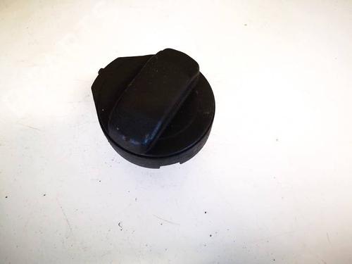 Tankdæksel Tankdæksel VW BORA I (1J2) 1.9 TDI (115 hp) 35011158 35011158
