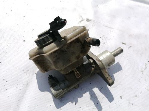 Used Brake master cylinder Brake master cylinder VW CADDY III MPV (2KB, 2KJ, 2CB, 2CJ) 2.0 SDI (70 hp) 35520868 35520868