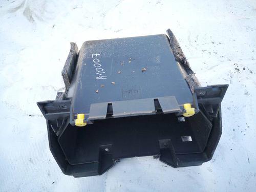 Used Glove box Glove box VOLVO V50 (545) 2.0 D (136 hp) 35106662 35106662