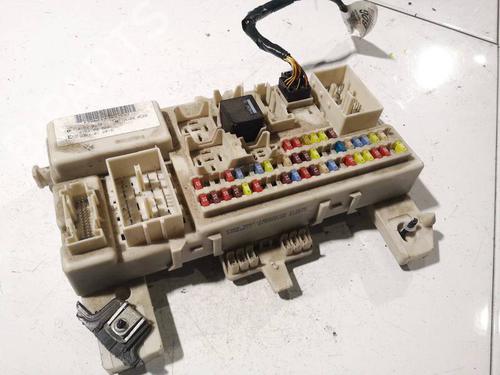 Used Fuse box Fuse box FORD FOCUS II (DA_, HCP, DP) 1.6 TDCi (90 hp) 40113533 40113533