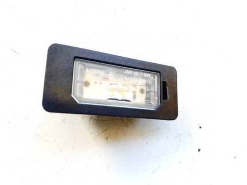 Luz matrícula Luz matrícula BMW 3 (F30, F80) 320 d (163 hp) 39545275 39545275