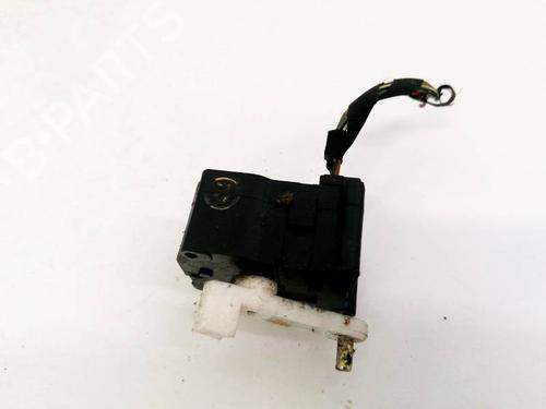 Used Electronic module Electronic module VW PHAETON (3D1, 3D2, 3D3, 3D4, 3D6, 3D7, 3D8, 3D9) 3.2 V6 (241 hp) 32919591 32919591