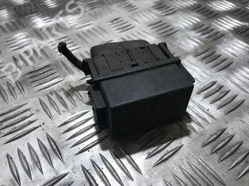 Used Fuse box Fuse box RENAULT LAGUNA I (B56_, 556_) 2.2 dT (B569) (113 hp) 33490462 33490462
