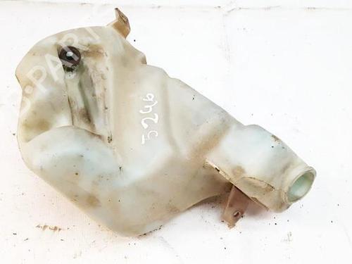 windscreen-washer-tank-audi-a4-b5-8d2-1994-1995-1996-1997-1998-1999-2000-2001-35857740 main image