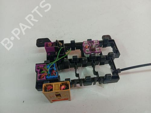 Fuse box VW TRANSPORTER T5 Van (7HA, 7HH, 7EA, 7EH) VR6 3.2 4motion | BP37505561E1 - Image 3