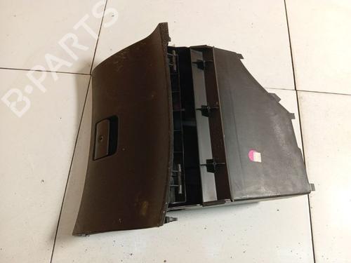 Used Glove box Glove box 39061569 39061569