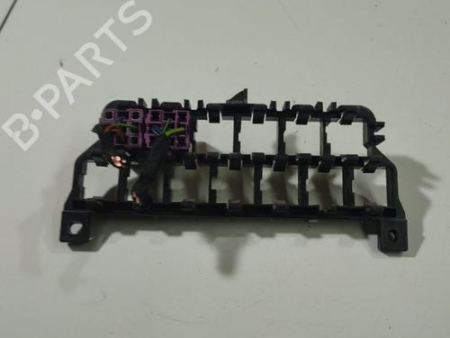 Fuse box AUDI A6 C5 (4B2, 4B4) 2.5 TDI | BP33488020E1 - Image 4